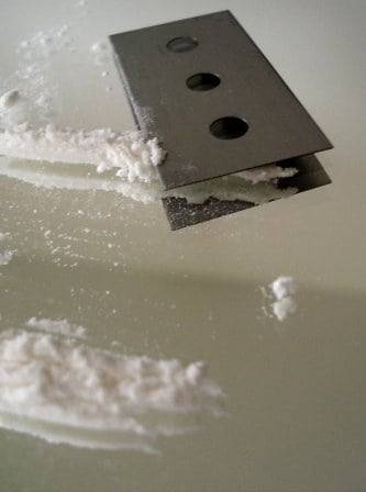 CÓMO DEJAR LA COCAÍNA. VENCE LA ADICCIÓN A LA COCAÍNA CÓMO DEJAR LA COCAÍNA. VENCE LA ADICCIÓN A LA COCAÍNA